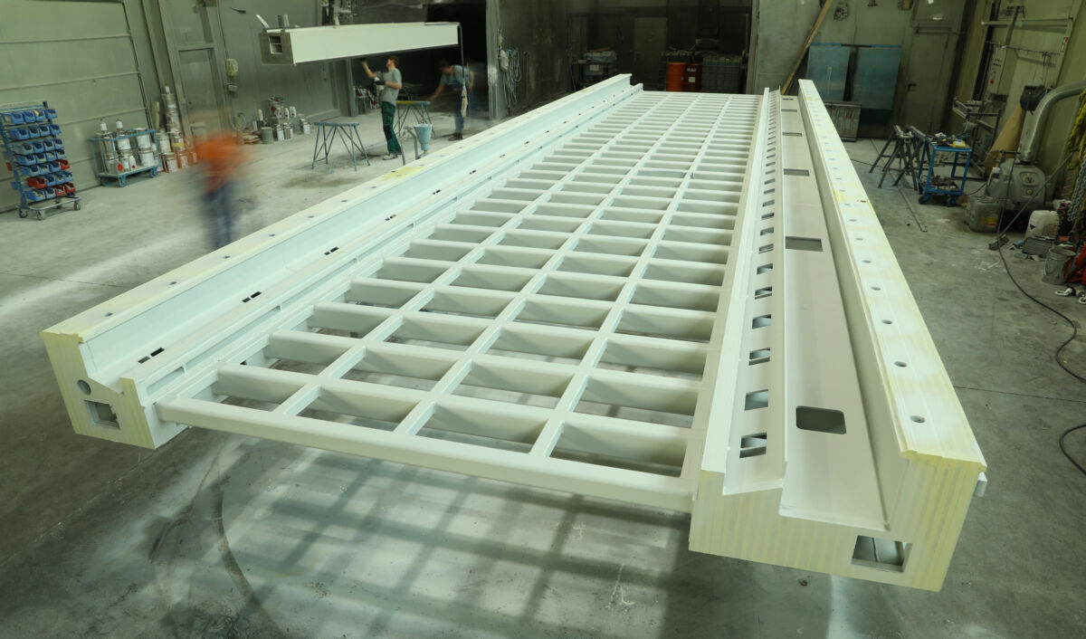 HINZ Maschinenbauteile Stuttgart Heilbronn Karlsruhe Mannheim Portalfräsen Industrielackierung CNC-Bearbeitung Brennschneiden Schlosserei